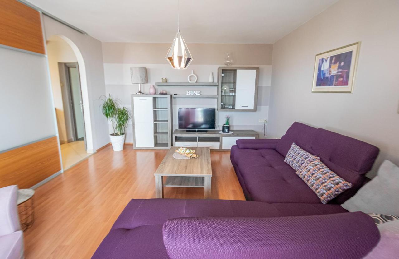 Two-Bedroom Apartment In Crikvenica Xcvii ภายนอก รูปภาพ