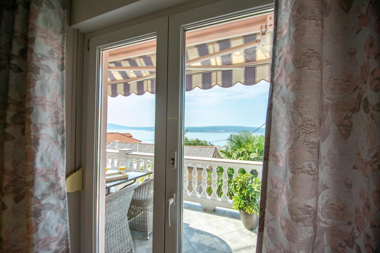 Two-Bedroom Apartment In Crikvenica Xcvii ภายนอก รูปภาพ